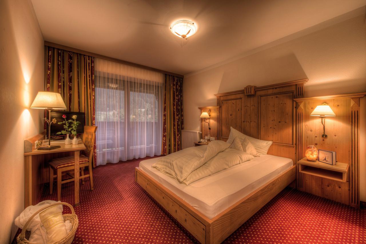 Hotel Gletscherblick Sankt Leonhard im Pitztal Dış mekan fotoğraf