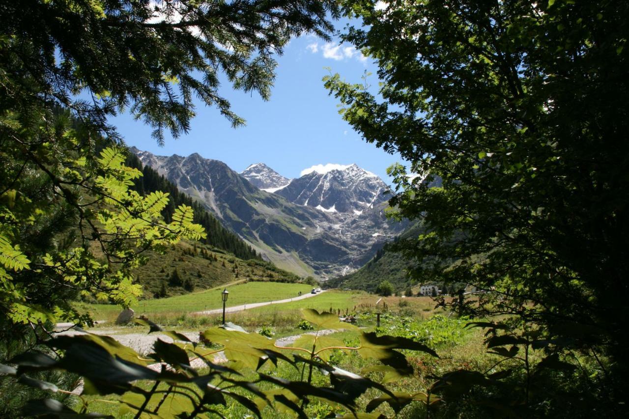 Hotel Gletscherblick Sankt Leonhard im Pitztal Dış mekan fotoğraf